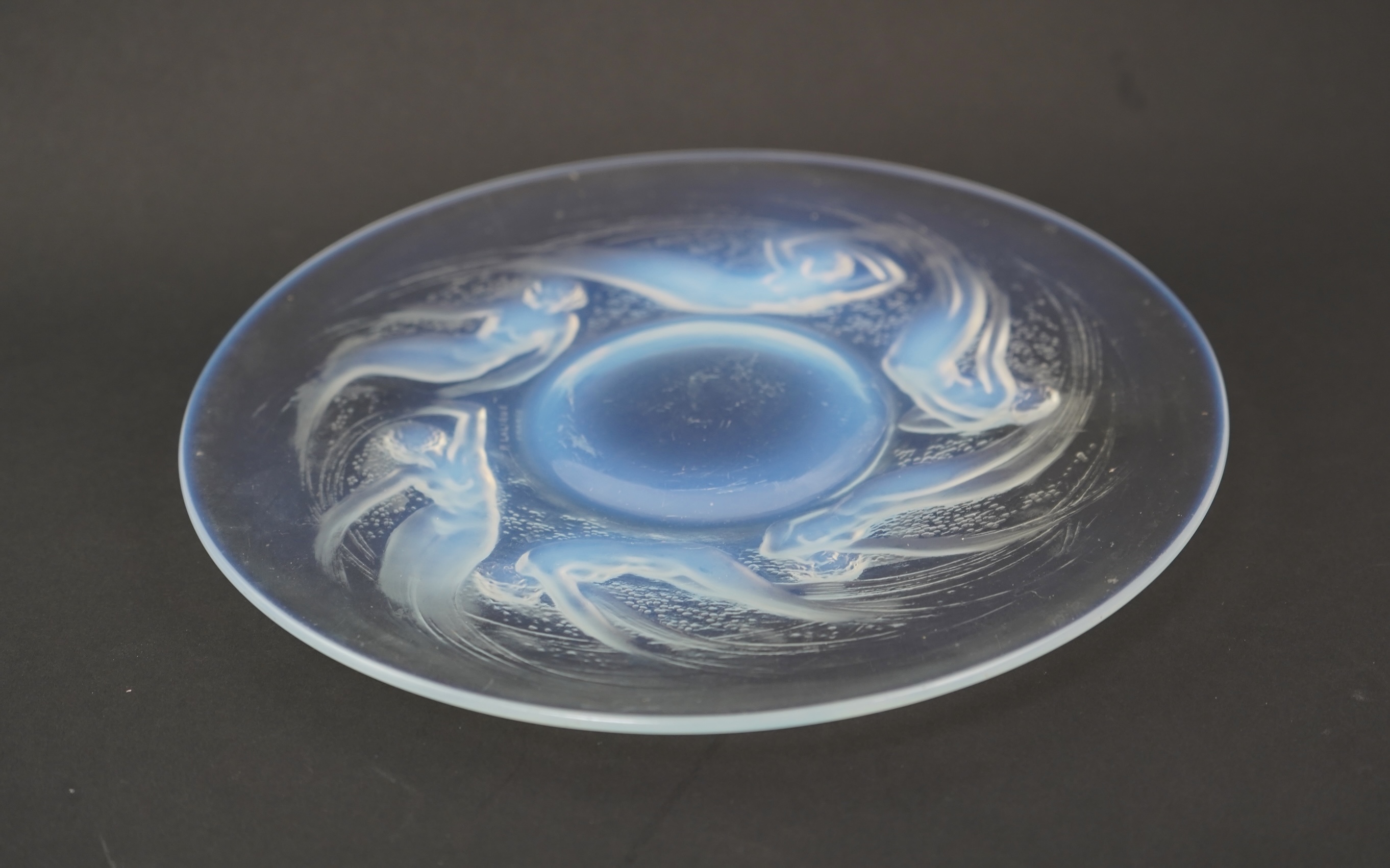 René Lalique: An 'Ondines' opalescent glass dish